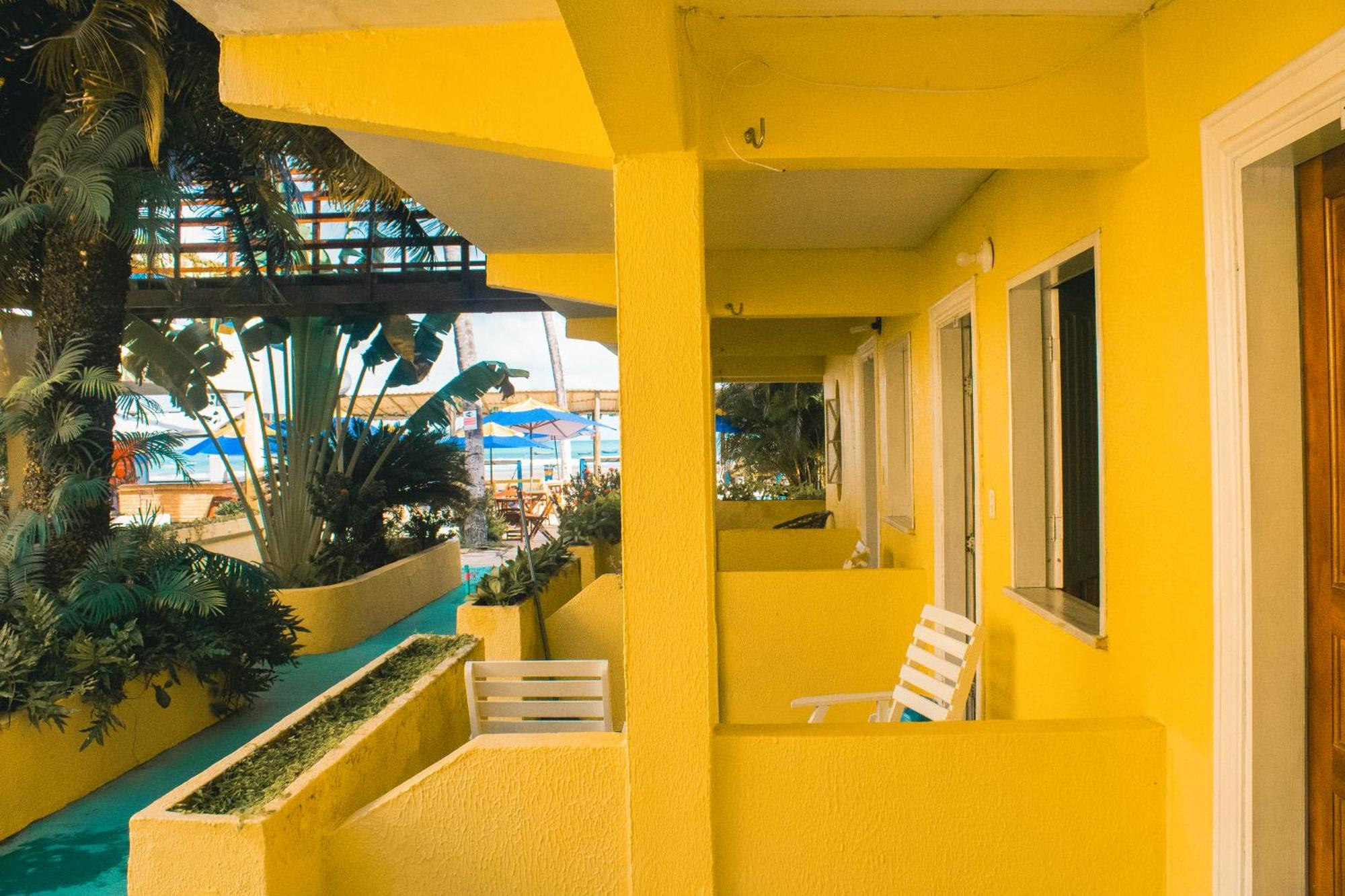 Pousada E Restaurante Sombra Dos Coqueiros Trairi Bagian luar foto