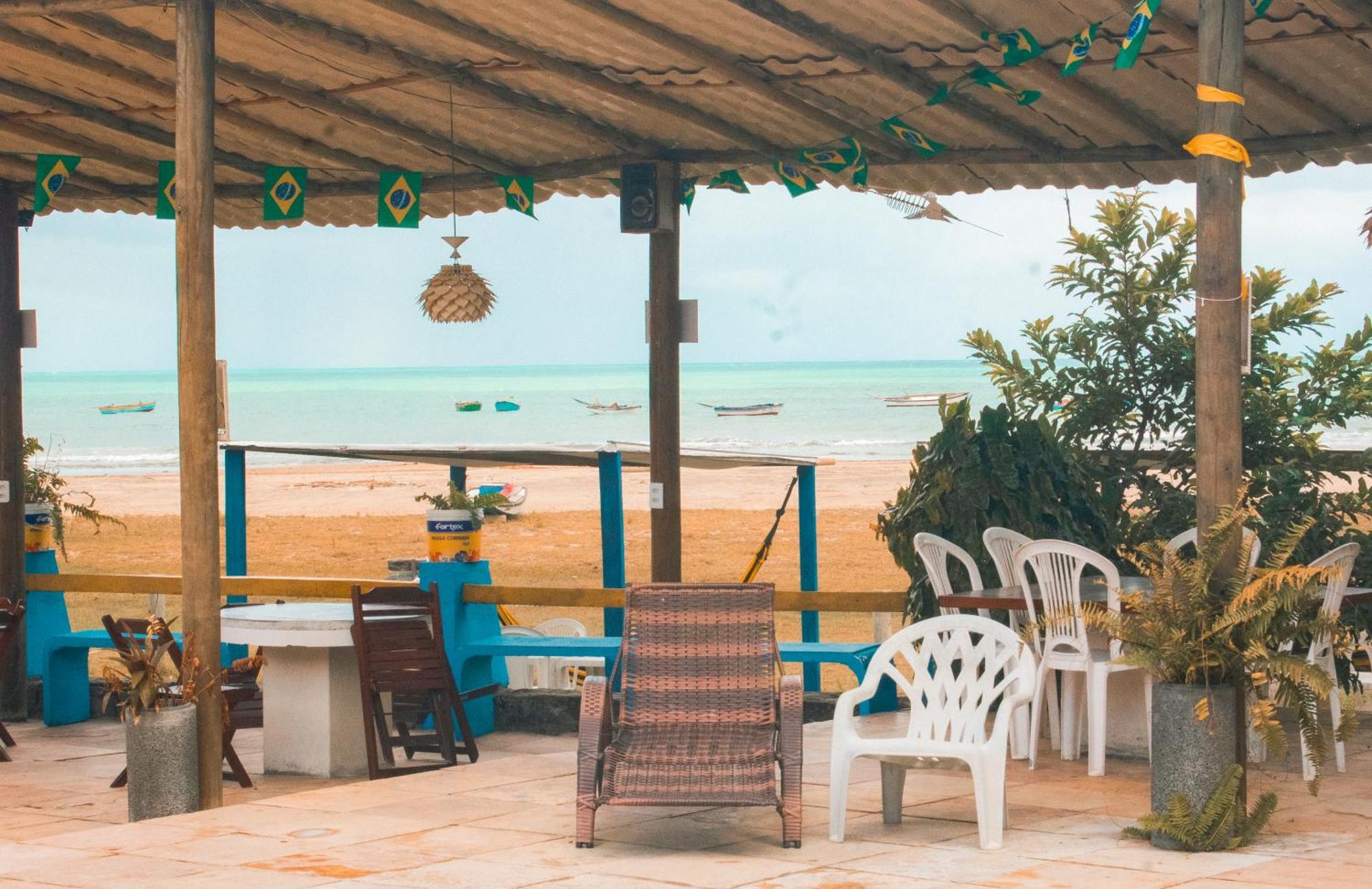 Pousada E Restaurante Sombra Dos Coqueiros Trairi Bagian luar foto
