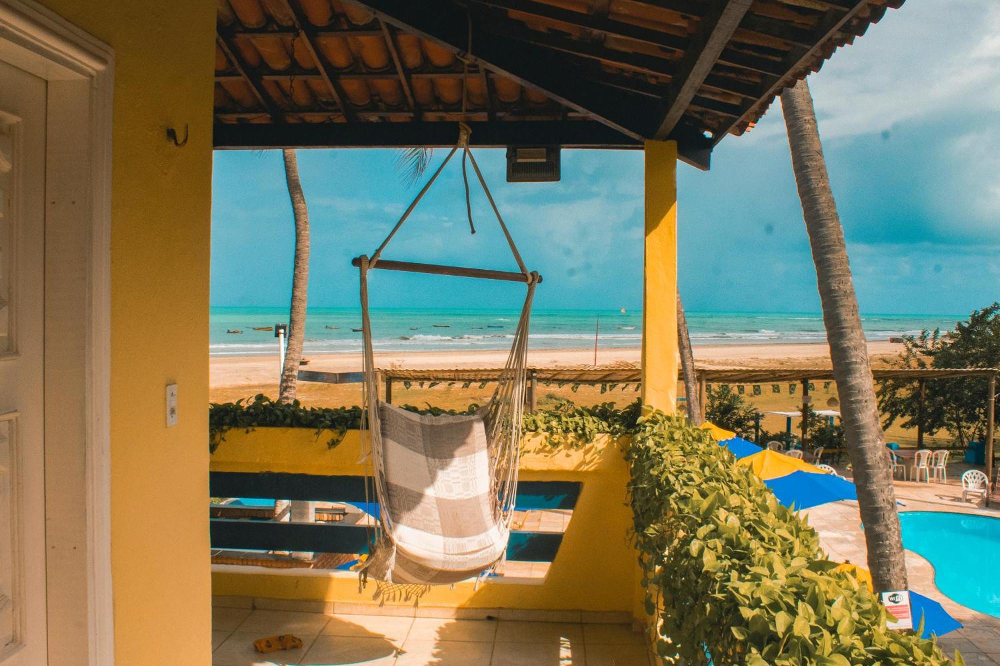Pousada E Restaurante Sombra Dos Coqueiros Trairi Bagian luar foto
