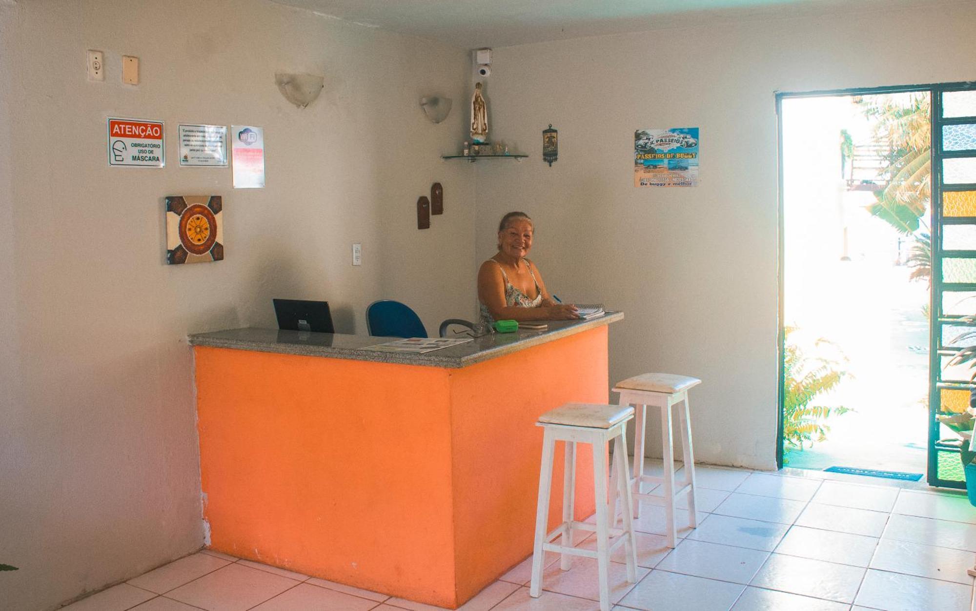 Pousada E Restaurante Sombra Dos Coqueiros Trairi Bagian luar foto
