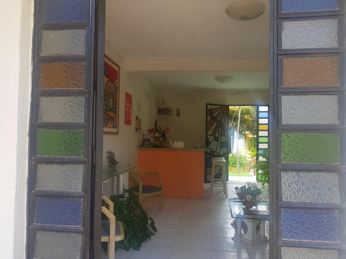 Pousada E Restaurante Sombra Dos Coqueiros Trairi Bagian luar foto