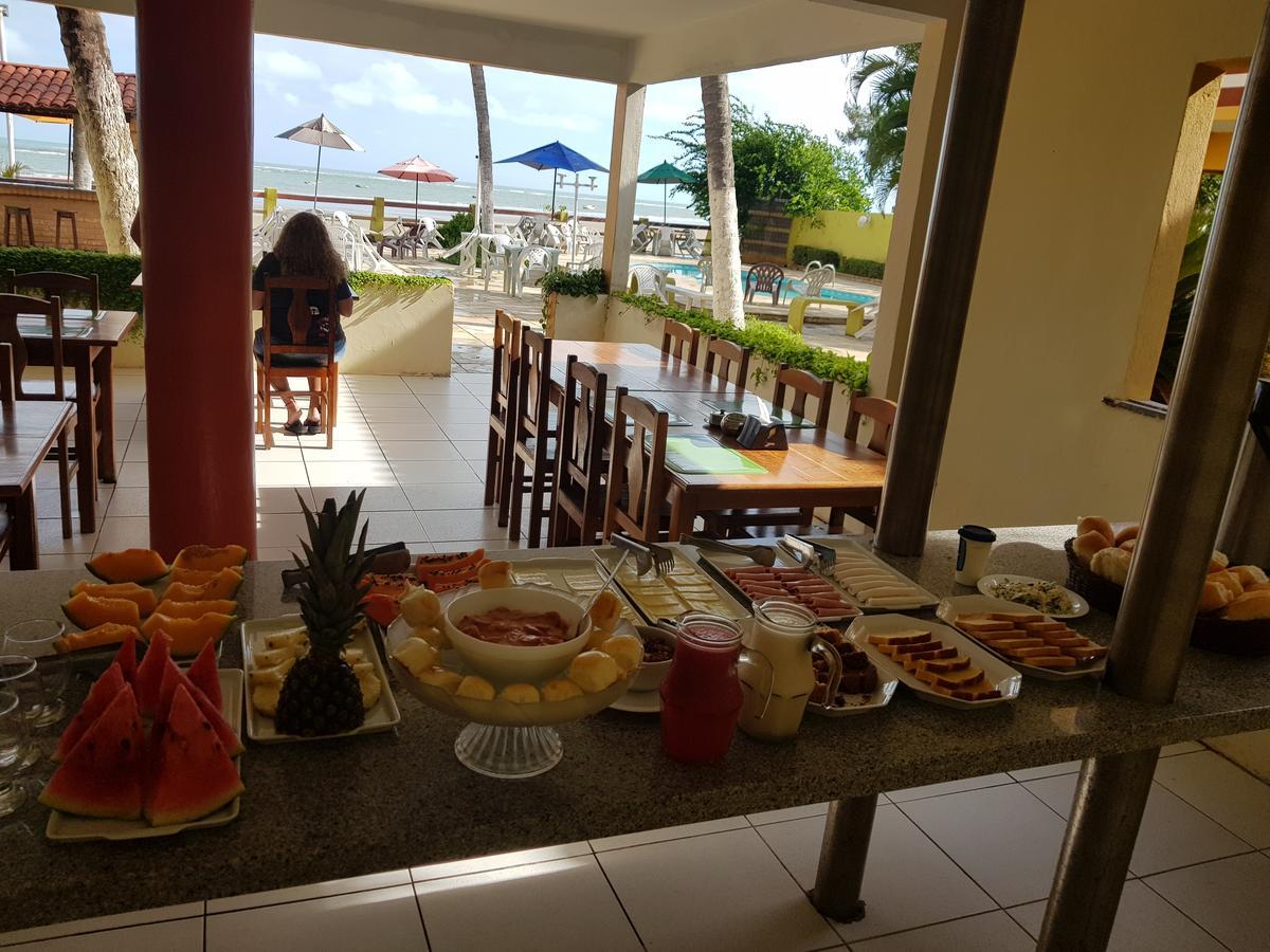 Pousada E Restaurante Sombra Dos Coqueiros Trairi Bagian luar foto