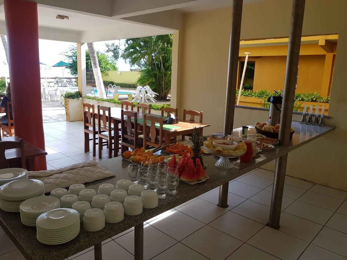 Pousada E Restaurante Sombra Dos Coqueiros Trairi Bagian luar foto