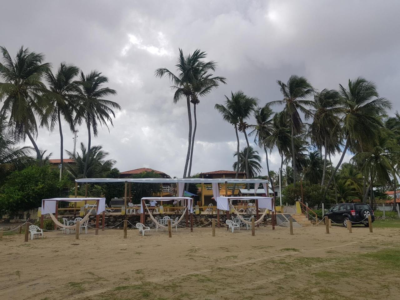 Pousada E Restaurante Sombra Dos Coqueiros Trairi Bagian luar foto